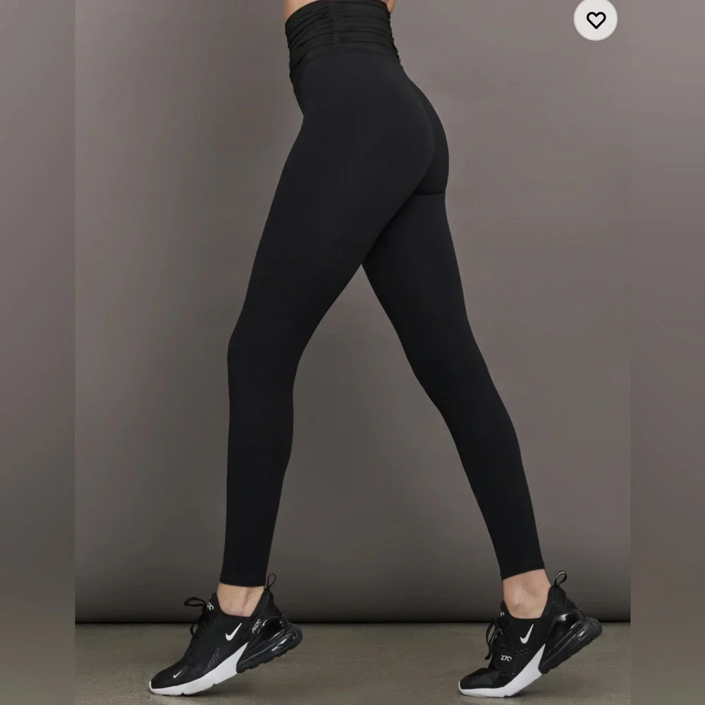 Carbon 38 Ruched Mesh Legging in Melt Size Small Worn Once!! - Picture 3 of 9